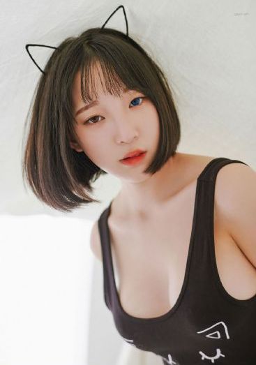 花蝴蝶日韩高清免费观看_剧情片HD在线观看